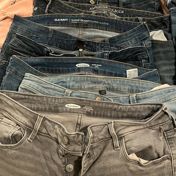 11 pair of size 10/30 jeans - Picture 2 of 6